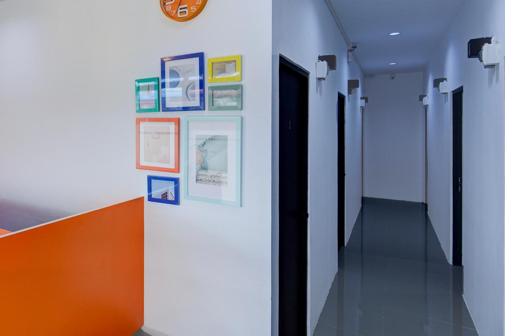 Super Oyo Capital O 93076 Batam Backpacker Guesthouse 2 Pembunuh Exteriör bild