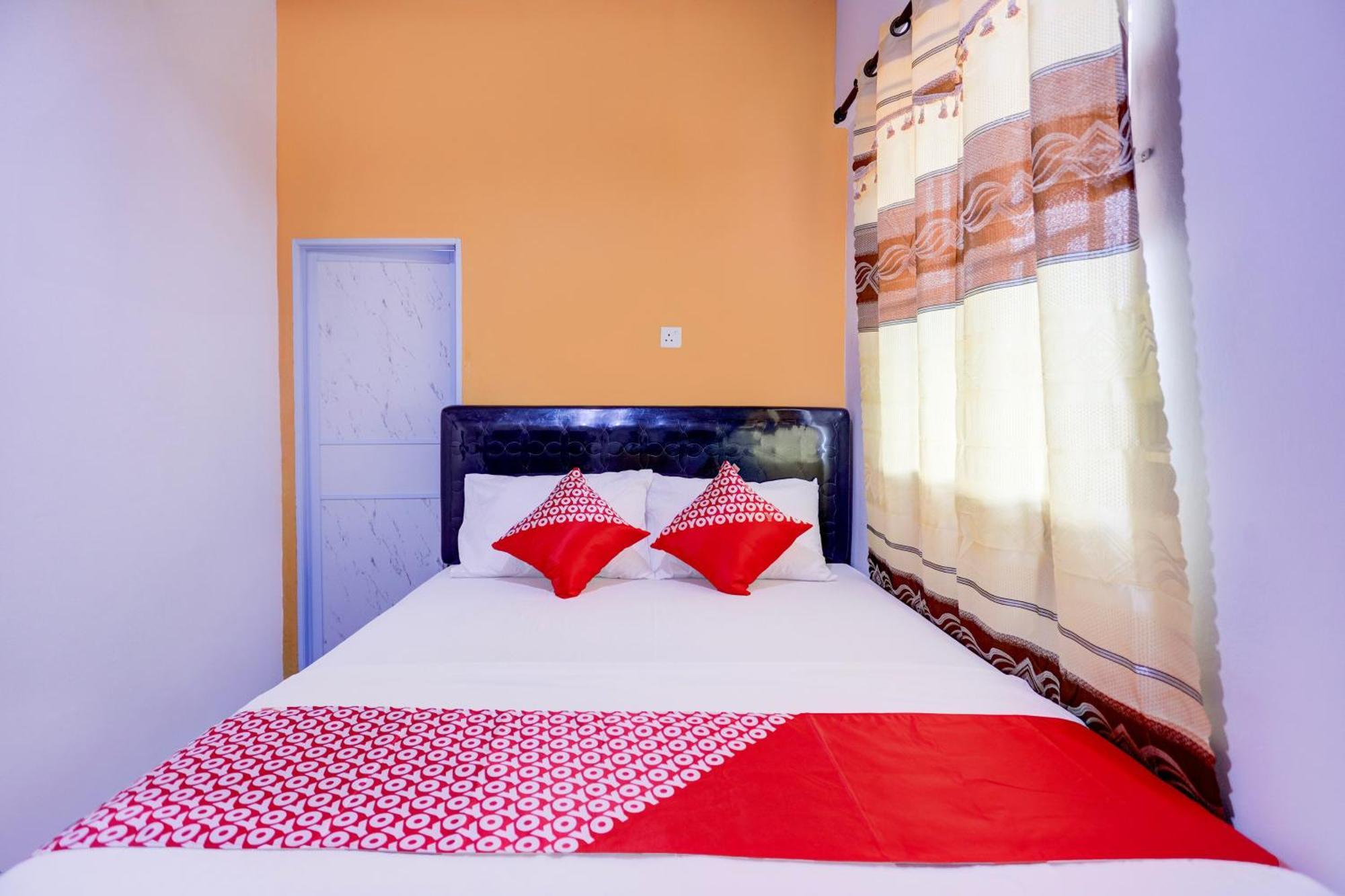 Super Oyo Capital O 93076 Batam Backpacker Guesthouse 2 Pembunuh Exteriör bild